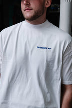 Confidence Club T - Off White - PRSNCE